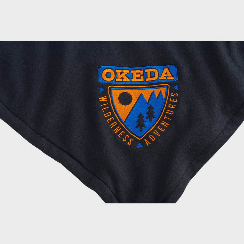 PDP - fleecesherpablanket square grey background