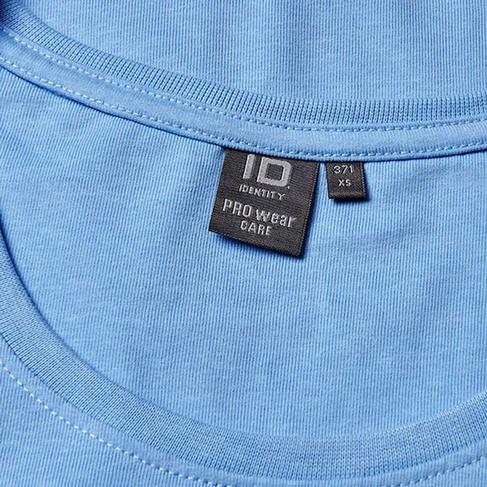 Prowear T-Shirt Light Women - neck label macro