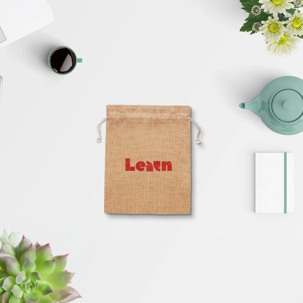 jutemediummediumjutegiftbag25x32cm setting2