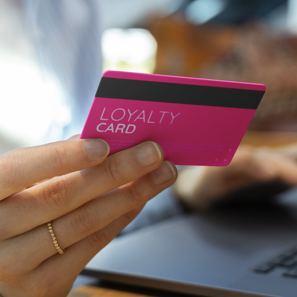 plastic cards LoCo PDP