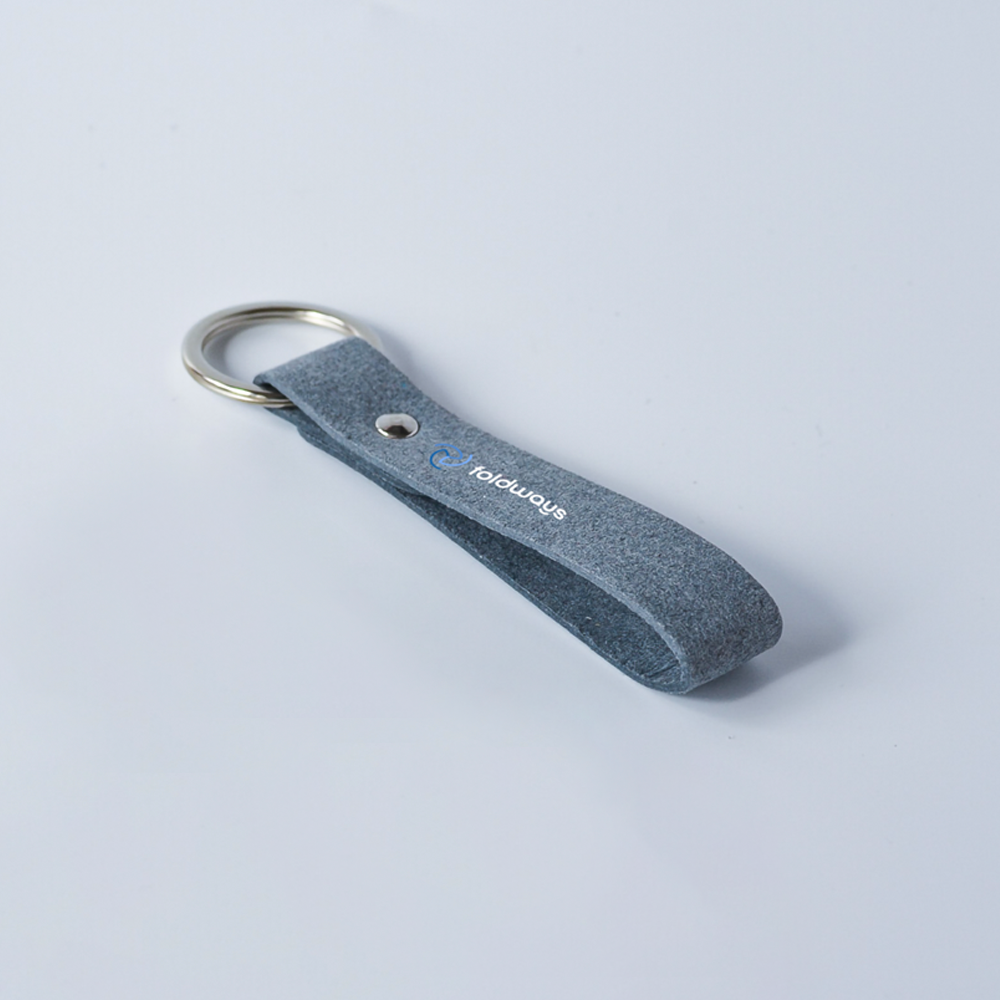 205. recycleddenimroundkeyring Photo 1