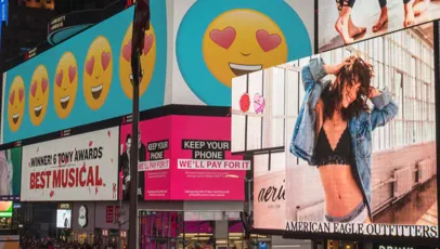 How to get noticed with outdoor advertising