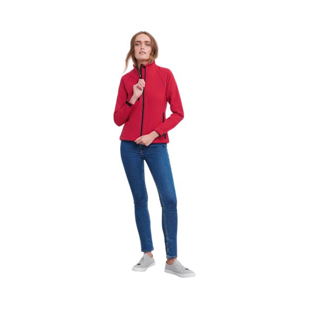 russellladiessoftshelljacket 0601b36daad2fa3dc0aa91baf8c5cb38 True 00000000 (1)