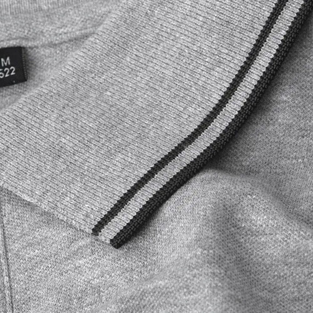 contrastpoloshirtstretch fabric macro