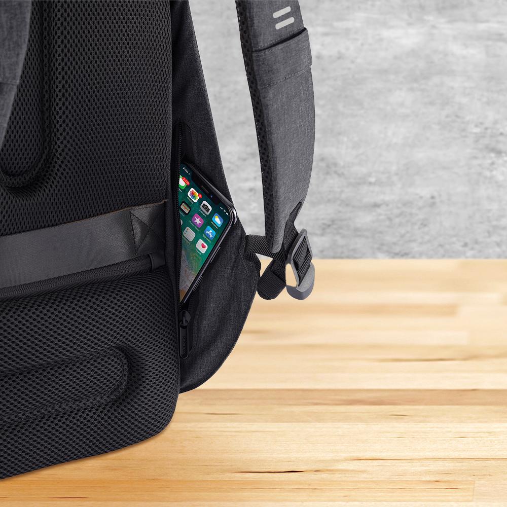 xl bobby backpack PDP6