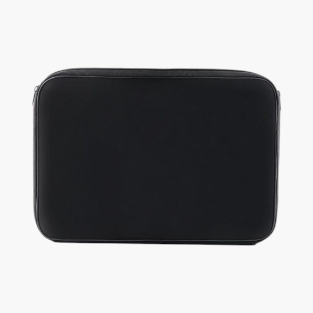 PDP - deopad15laptoppouchin15inch square #F8F8F8 background