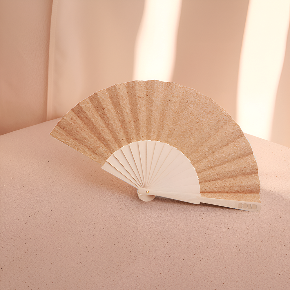 corkwoodhandfan Setting