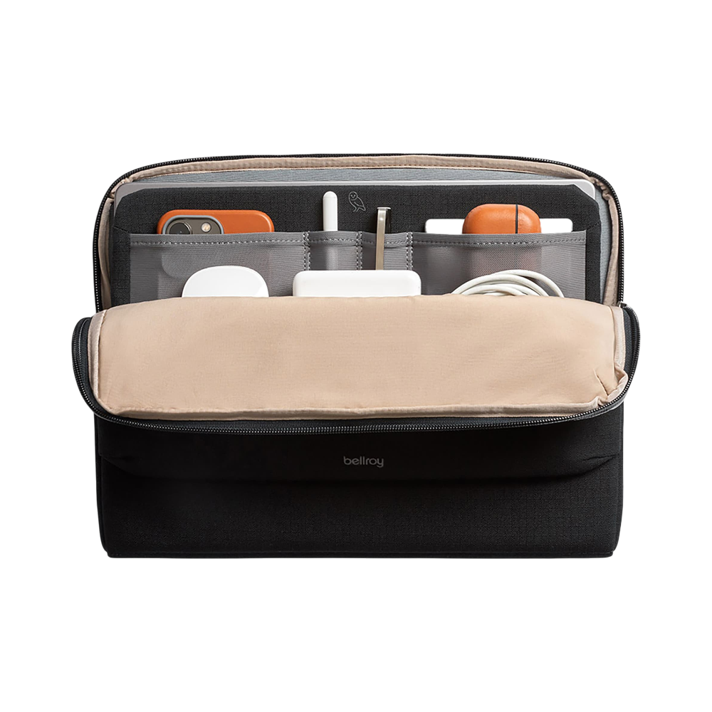 PDP - bellroy16laptopcaddy square #00000000 background
