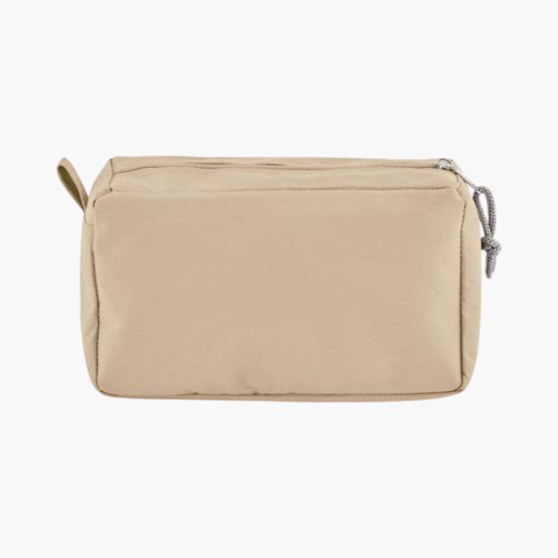 PDP - newsmartpvcfreecosmeticbag square #F8F8F8 background