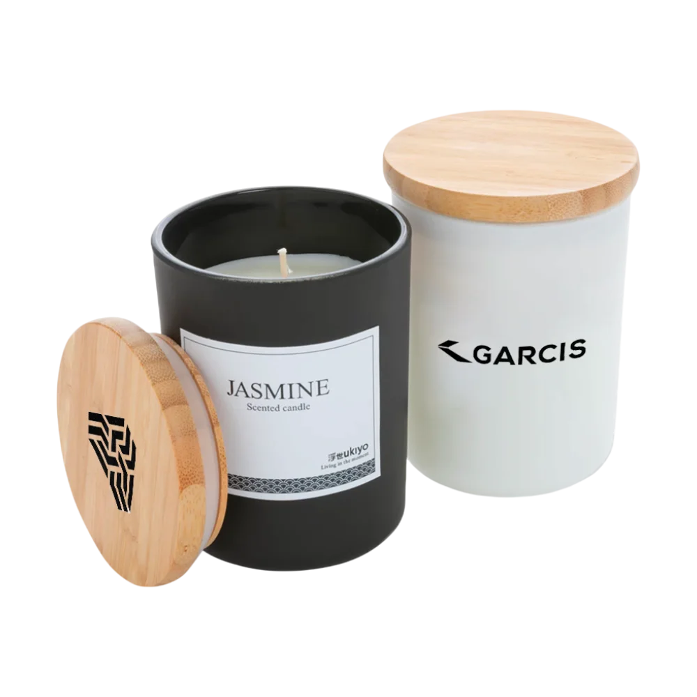 29. Ukiyo deluxe scented candle with bamboo lid DPD Image