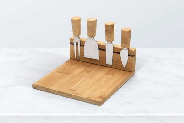 CheeseTray-Endyear-Page-Product-Image