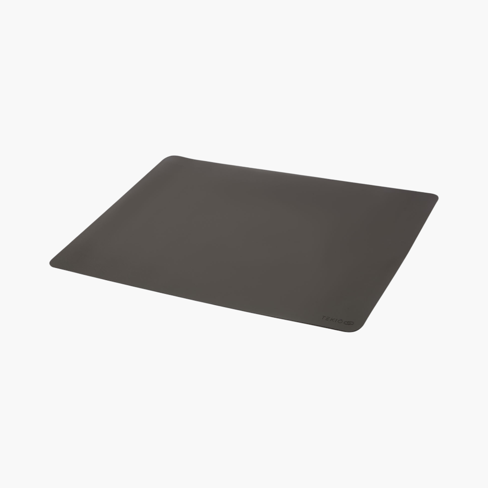 PDP - hybriddeskpad square #F8F8F8 background