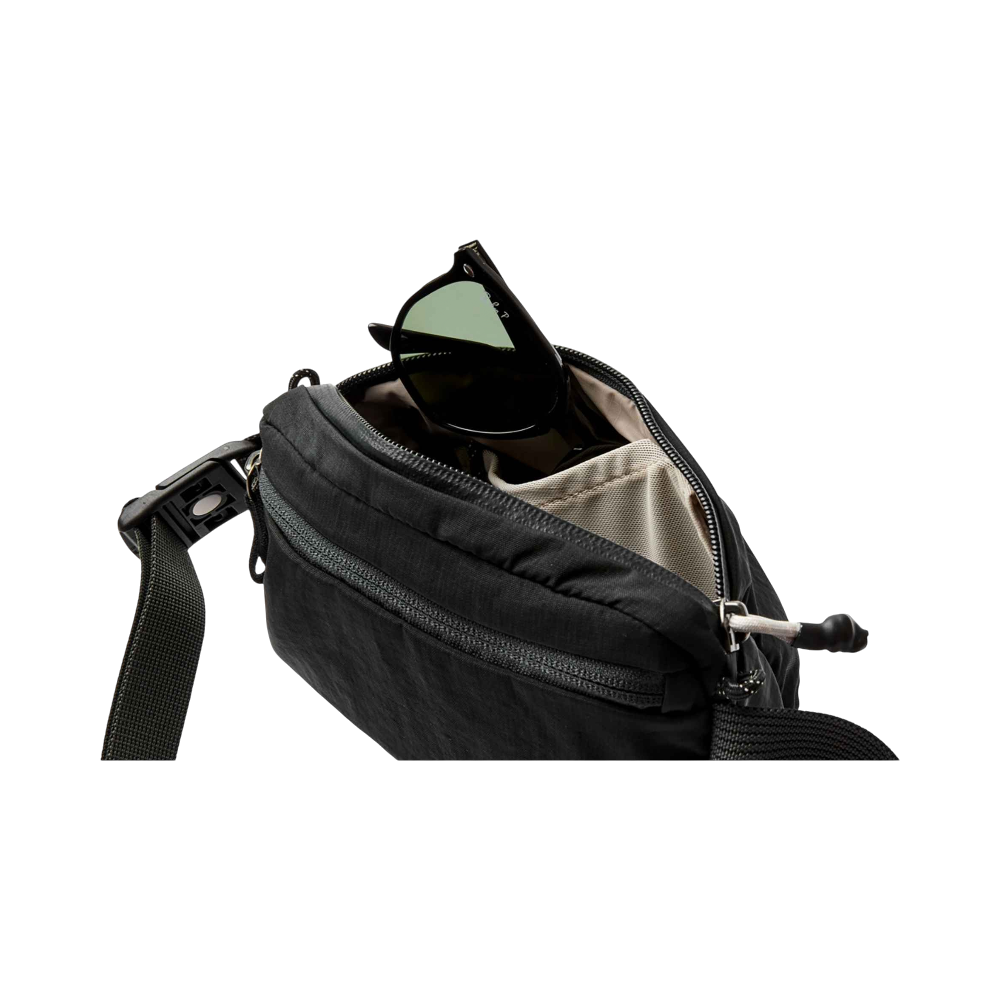 PDP - bellroylitebeltbag square #00000000 background