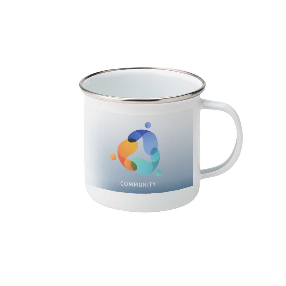 Tasse en céramique et métal émaillé