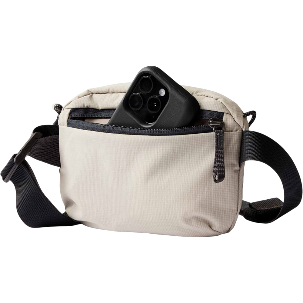 PDP - bellroylitebeltbag square #00000000 background