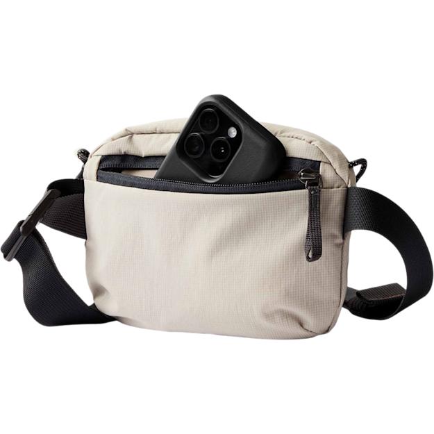 PDP - bellroylitebeltbag square #00000000 background