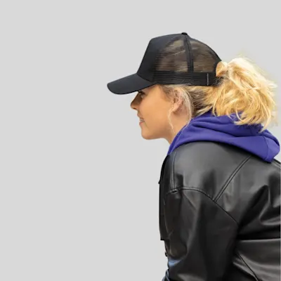 Cappello trucker Impact AWARE™ in cotone spazzolato