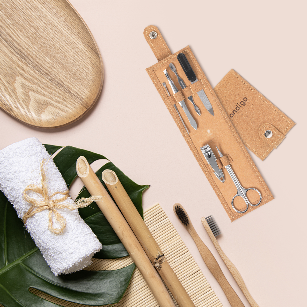 Cork Manicure Set PDP