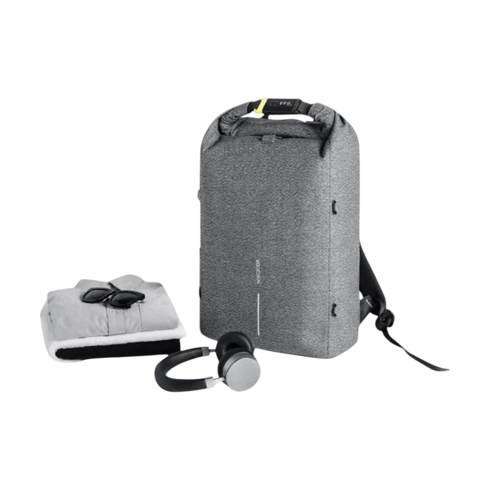 PDP - urbanantitheftcutproofbackpack square #F8F8F8 background