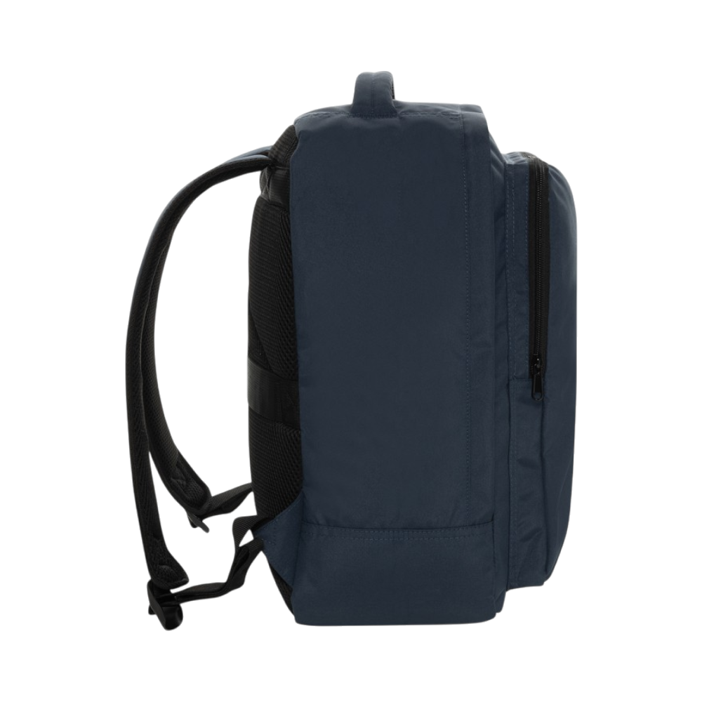 PDP - aceawarerpetfreeonboardtravelpack square #00000000 background
