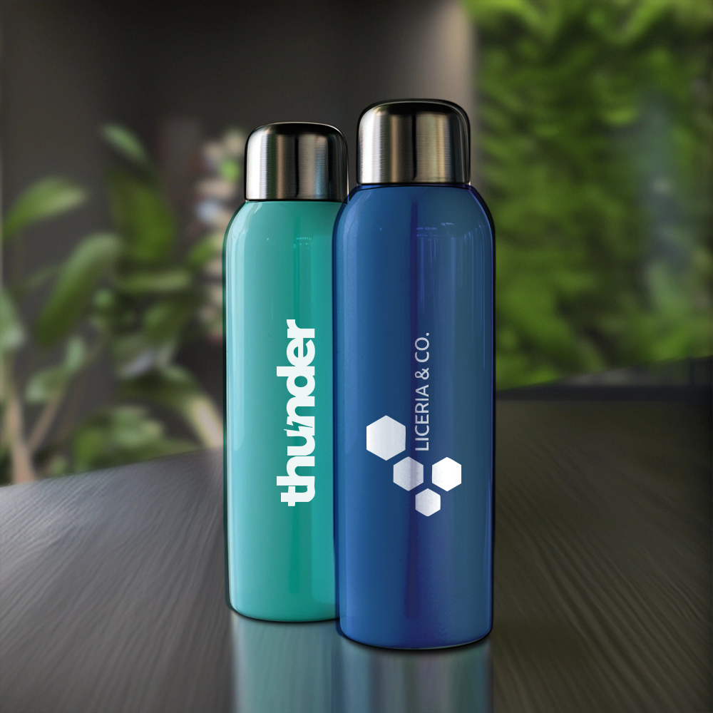 guzzle28ozstainlesssportsbottle setting2