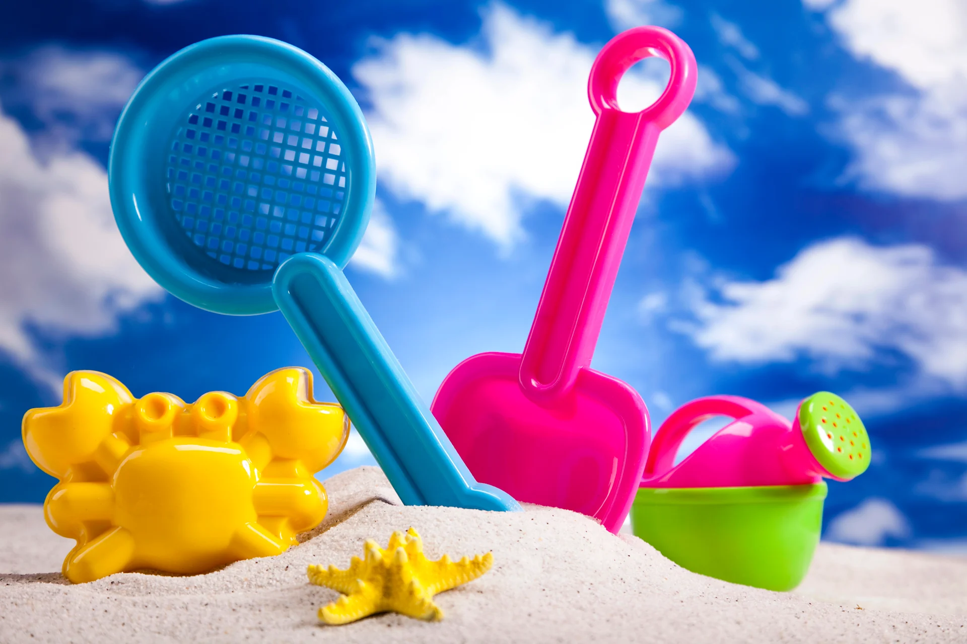 Consumer-Goods-Outdoor-Toys-made-of-PP Consumer-Goods-Outdoor-Toys-made-of-PP