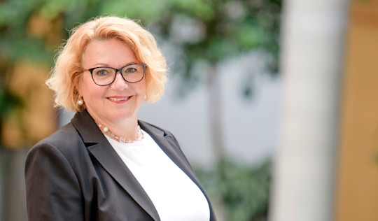 Ulrike Broeski