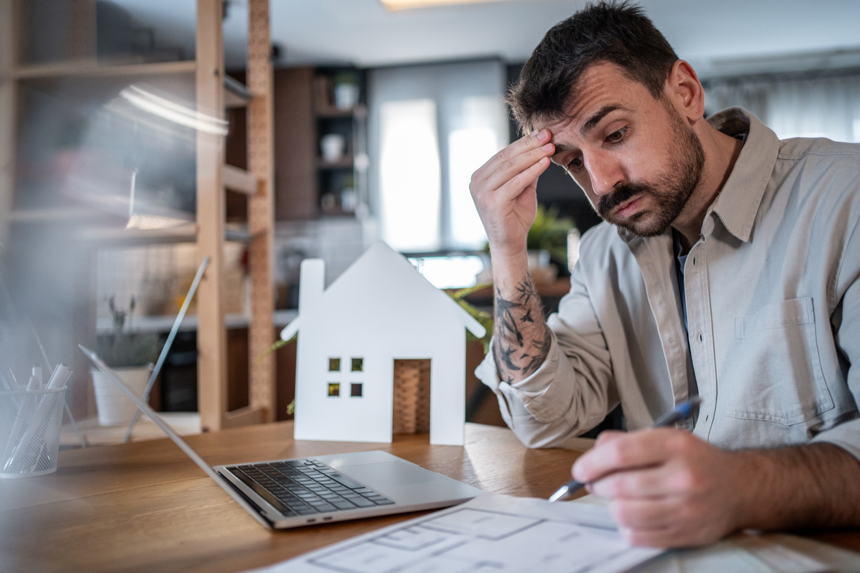 How Hard Is It to Become a Real Estate Agent in Massachusetts? blog post image