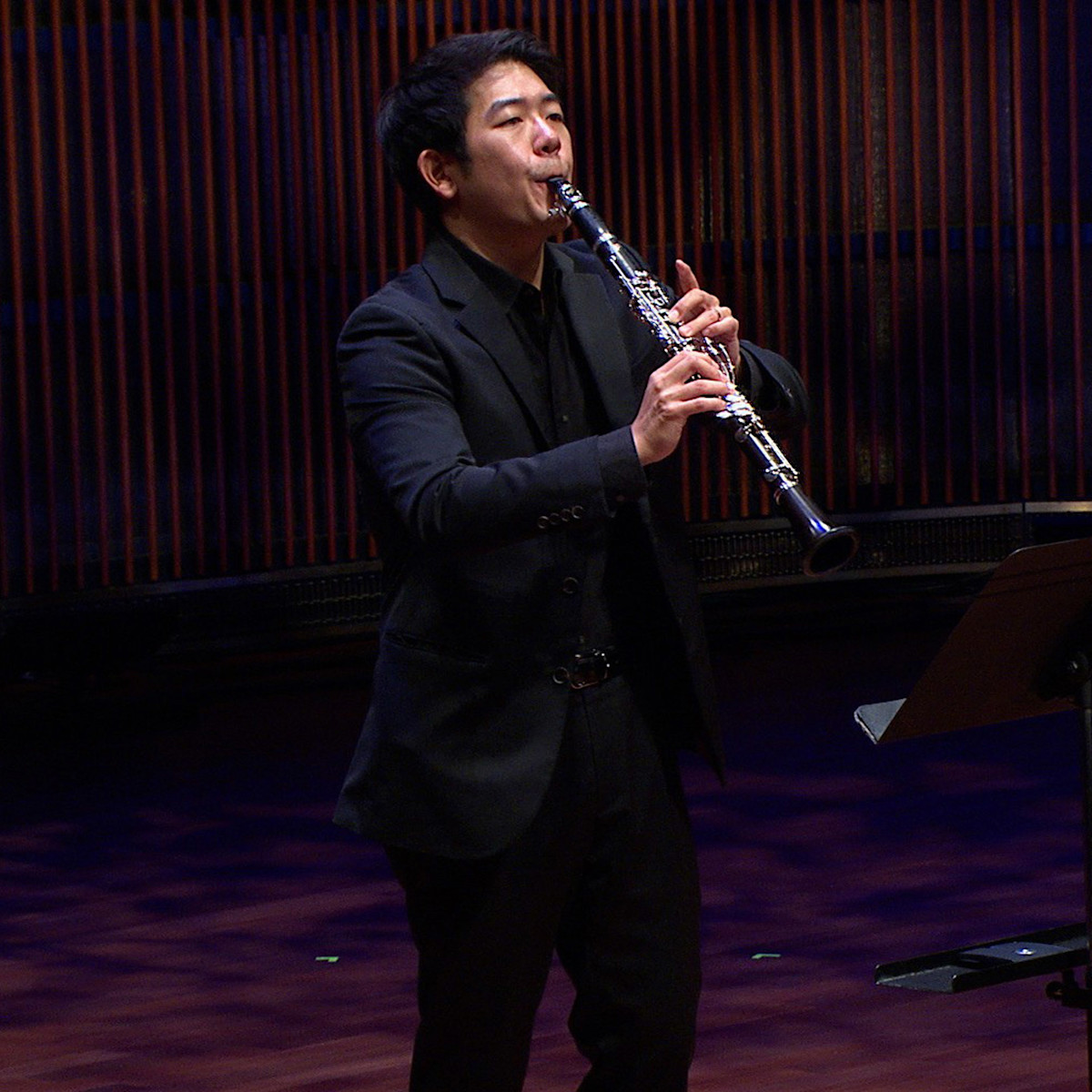 Sang Yoon Kim Plays Mozart’s Clarinet Concerto