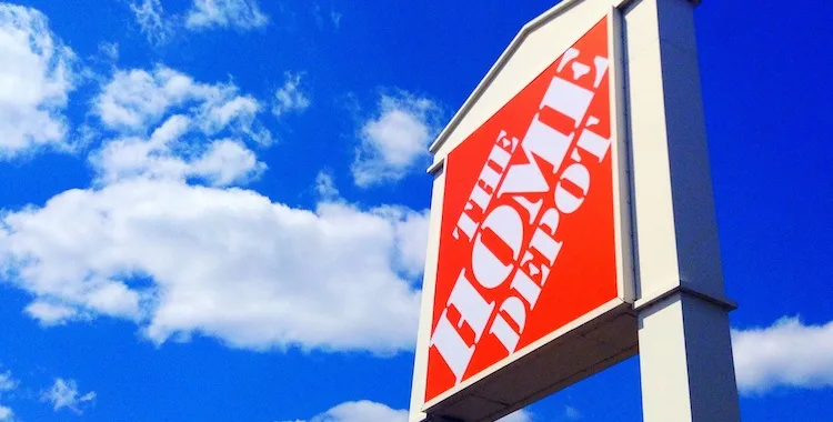 Home Depot's Innovative & Successful Multichannel Strategy