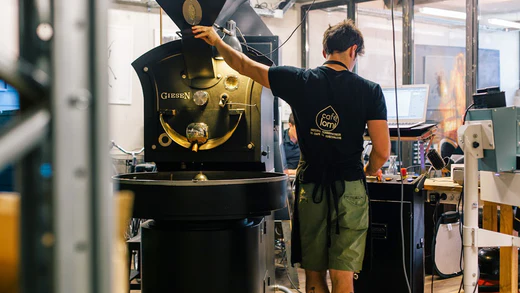 Torréfier - Les verbes du café | Lomi