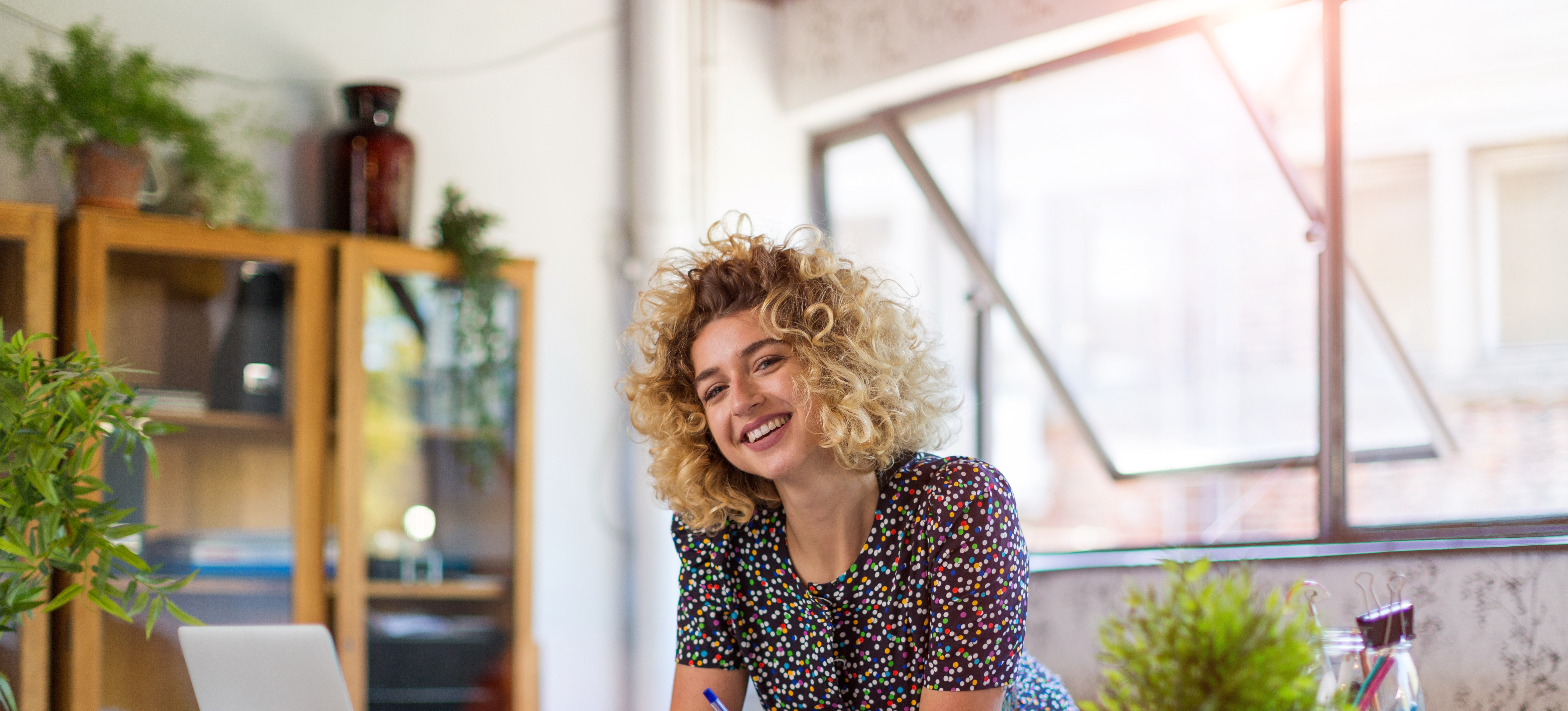 What Is a Graphic Designer? And How Can You Start? Coursera