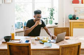 Man searches for cloud certifications