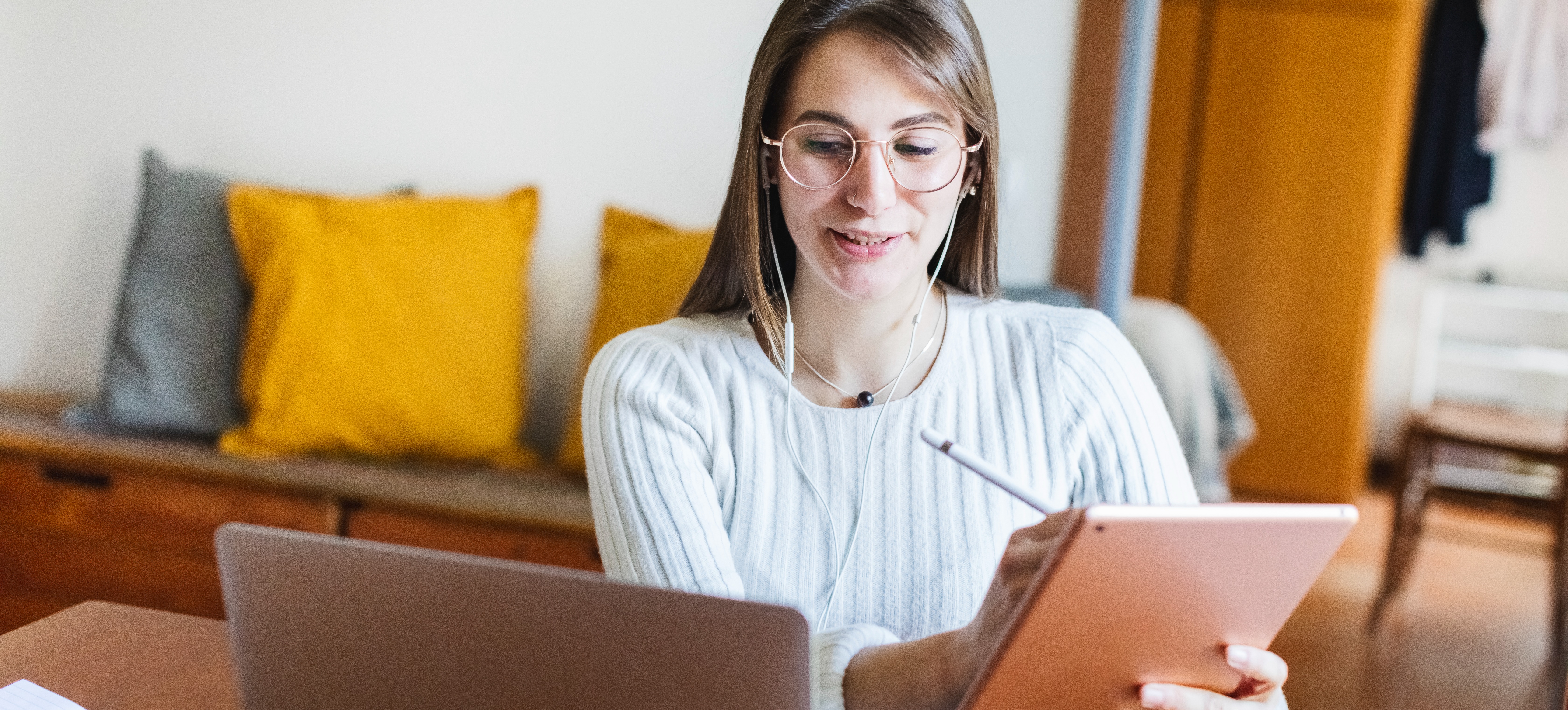 [Featured Image] An aspiring IT professional studies for their Microsoft certification exam.
