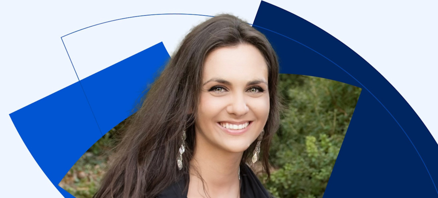 [Featured image] Illinois Tech M.B.A. student Natalia Antzoulatos