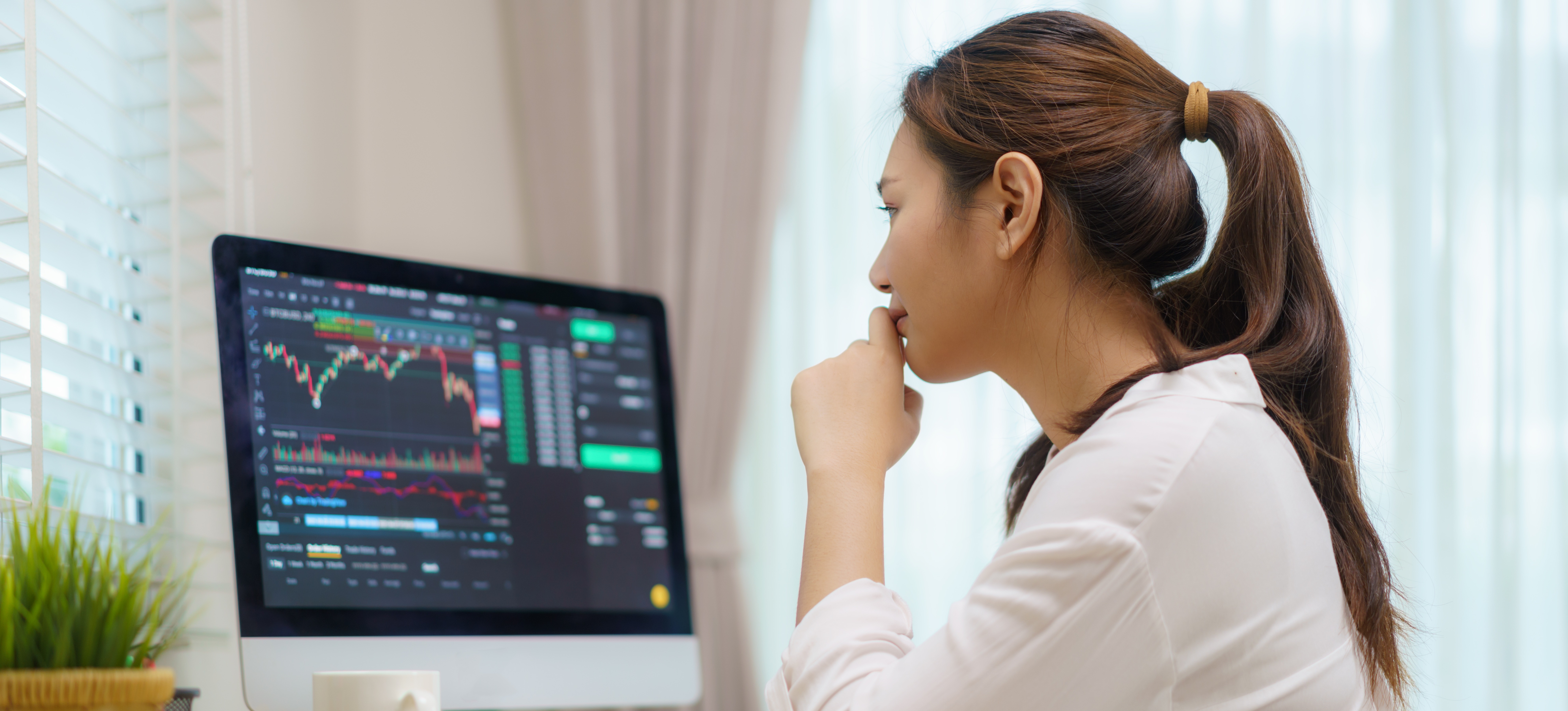 [Featured Image] A data scientist examines output from a knowledge graph on their laptop in their home office.
