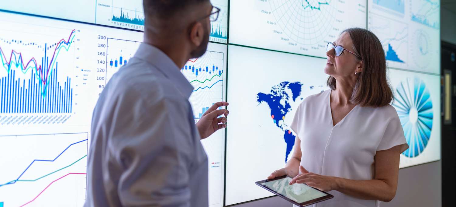 Looker vs. Tableau: Differences and Use Cases Explained | Coursera
