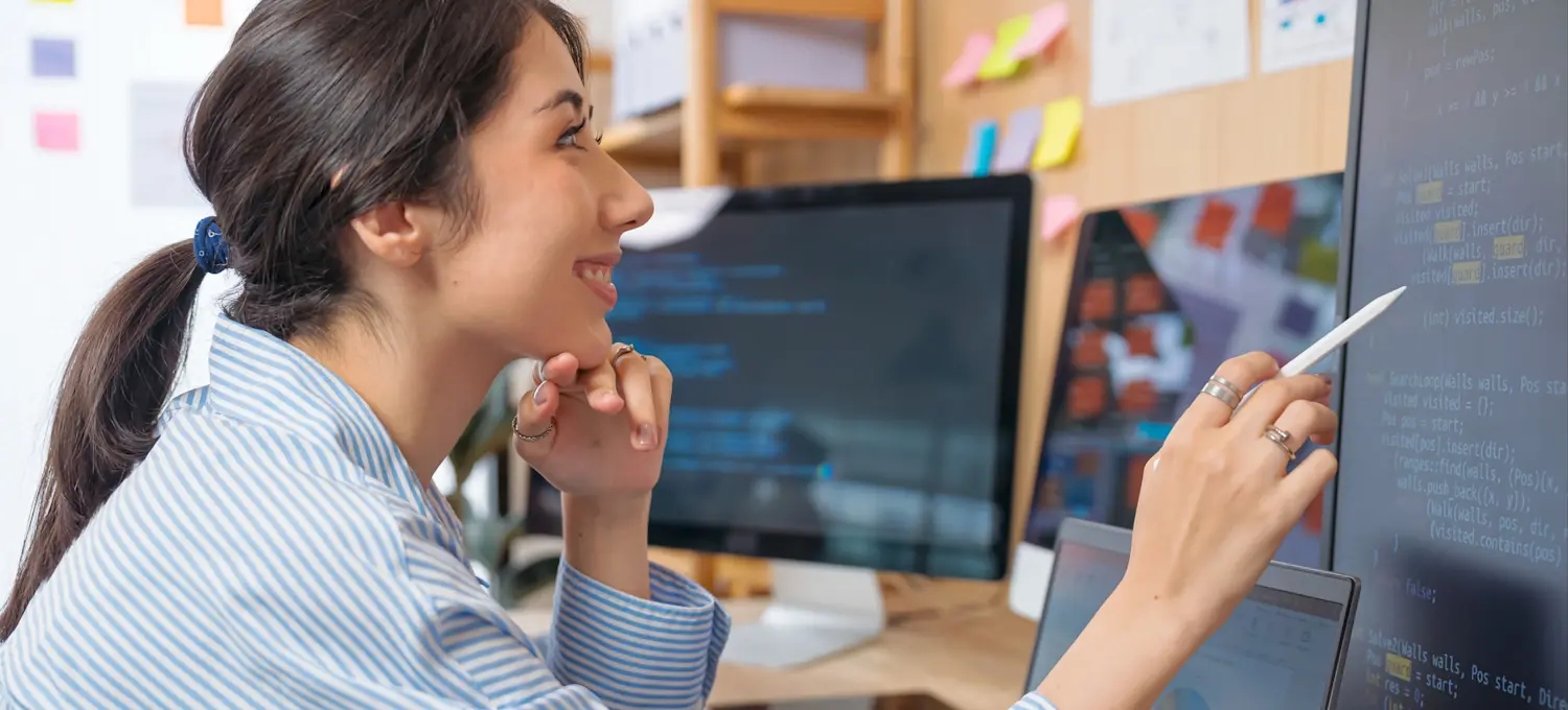 [Featured Image] An Azure specialist in a professional workspace focuses on their work, exemplifying the best way to learn Azure.