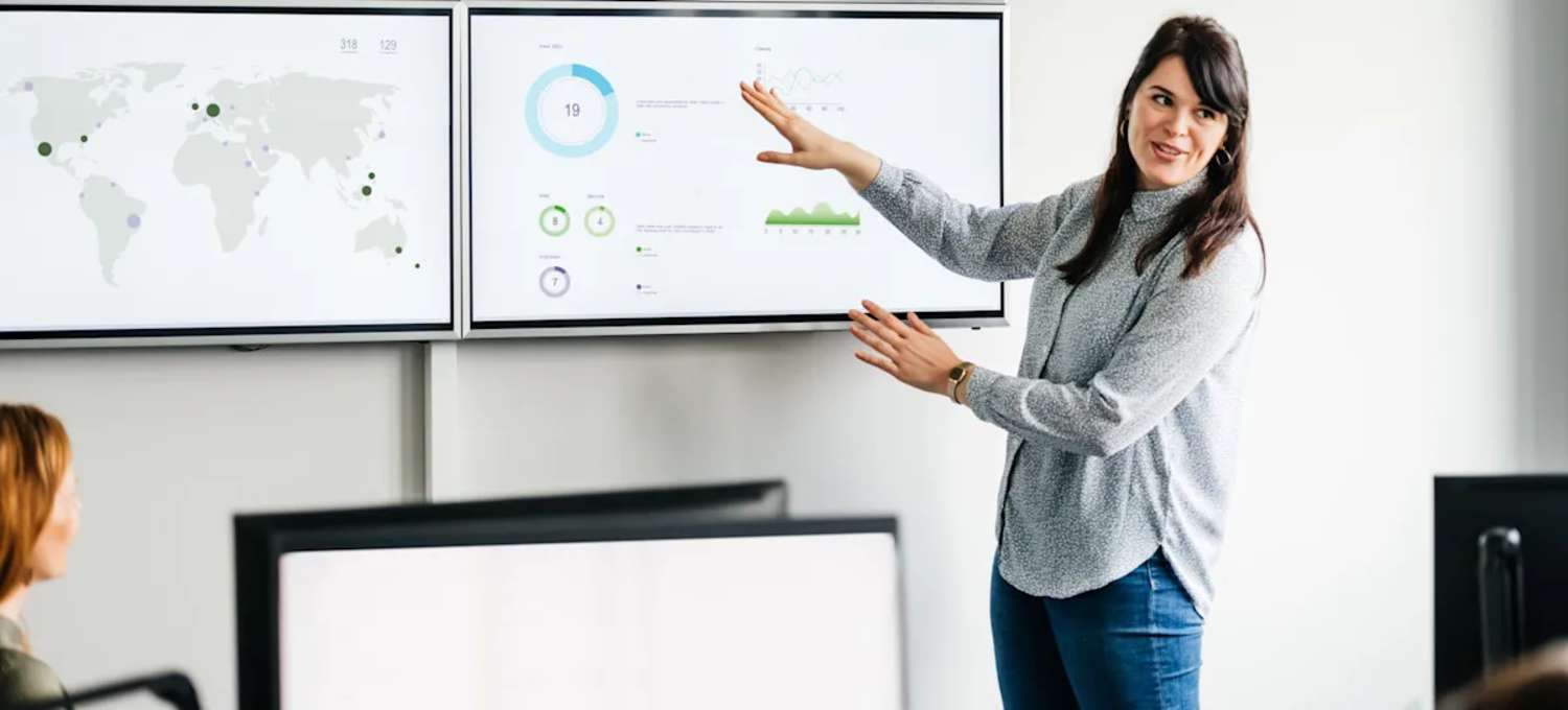 What Does a Data Analyst Do? Your 2026 Career Guide What Does a Data Analyst Do? Your 2026 Career Guide