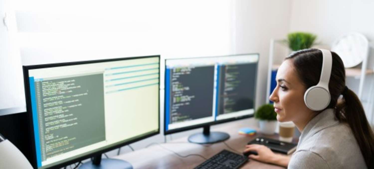NoSQL vs SQL Databases: Understand the Differences and When to Use ...