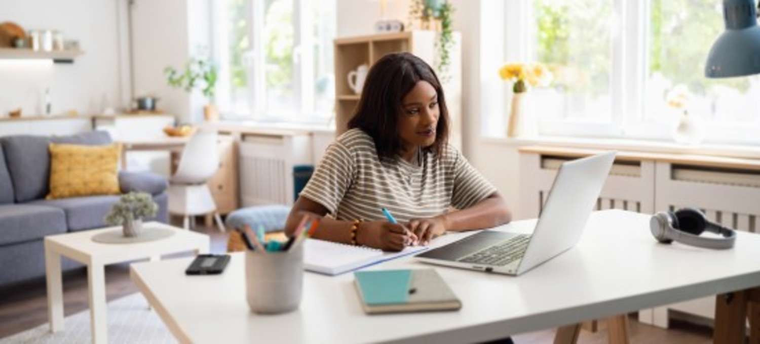 SQL est-il un langage de programmation ? | Coursera