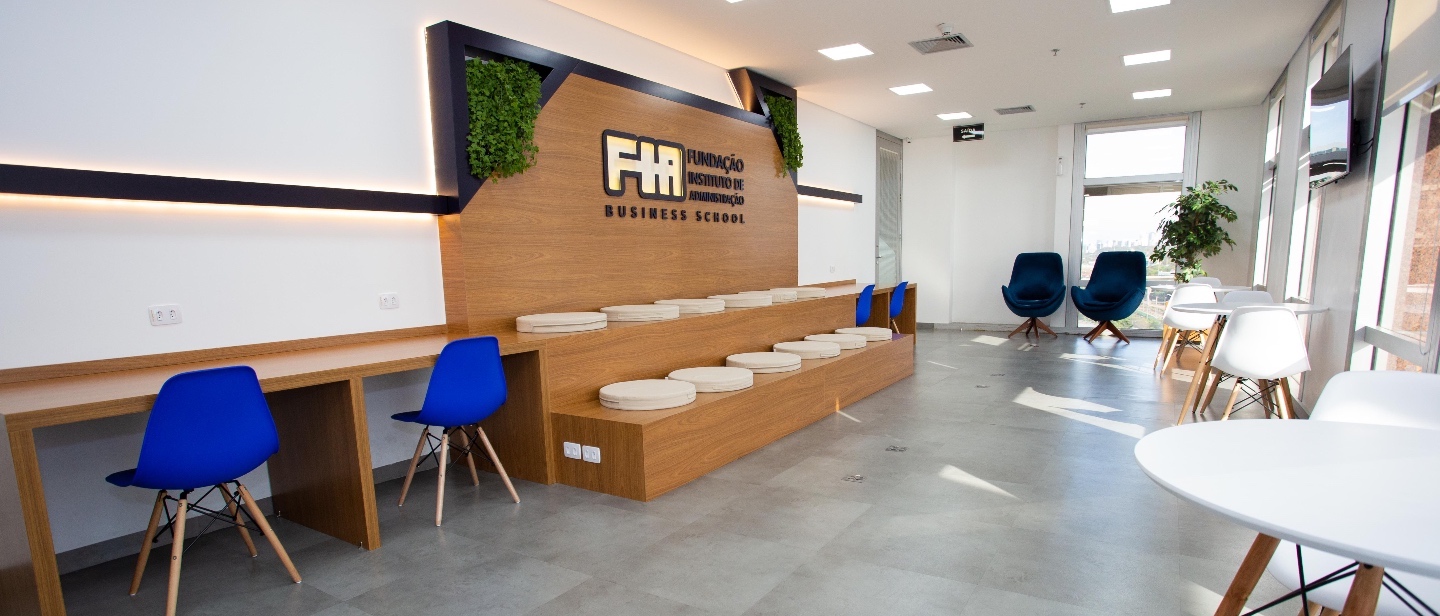 About FIA Business School