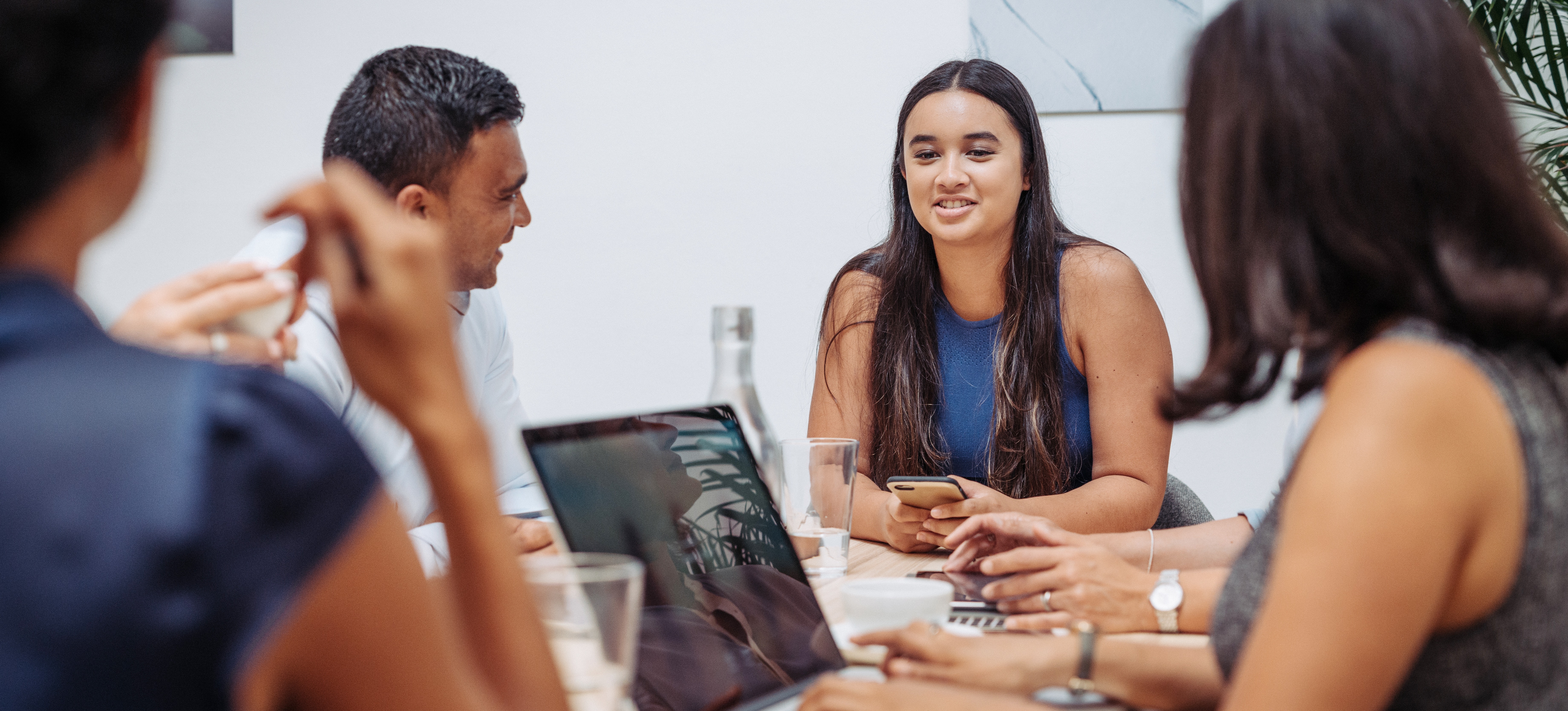 [Featured Image] A group of colleagues explores Unix vs. Linus as they decide on the best operating system for their needs.
