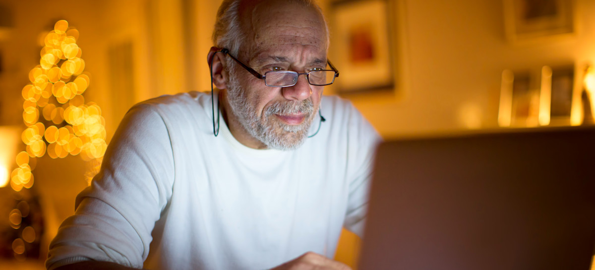 [Featured Image] A person uses a laptop to learn more about what is Google Gemini and how to use it.
