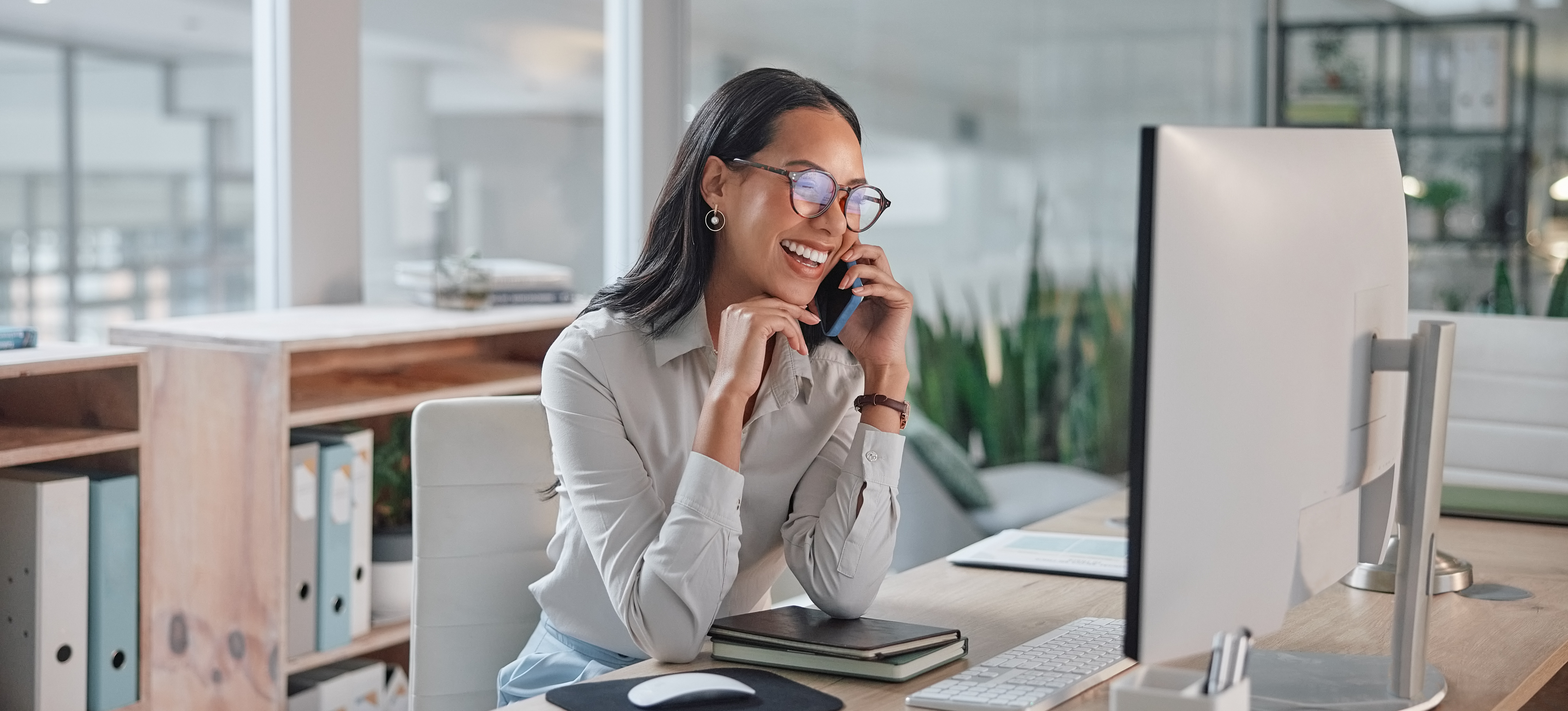 [Feature Image] An aspiring accountant researches accounting entry-level jobs as they plan their career path. 
