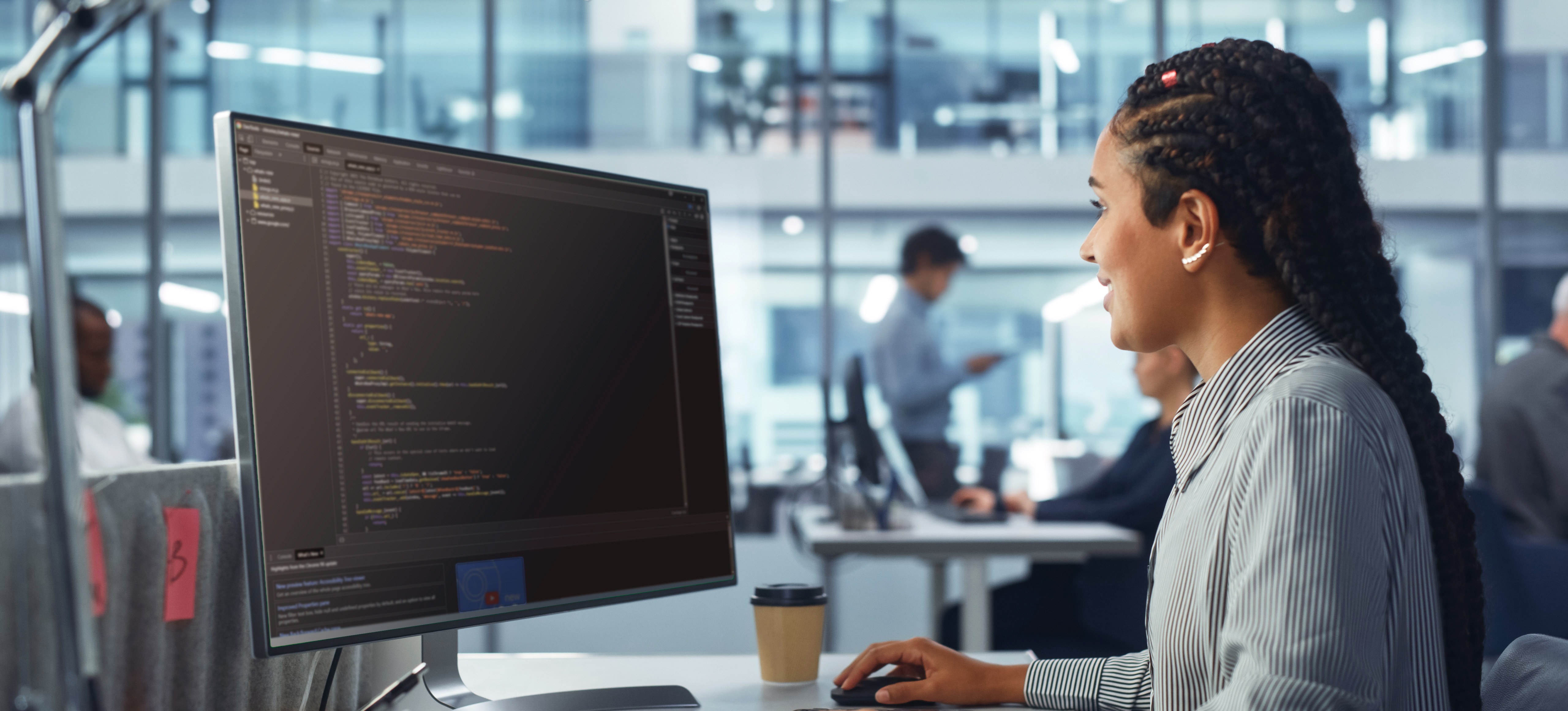 [Featured image] A software engineer uses Java to develop a desktop application. 