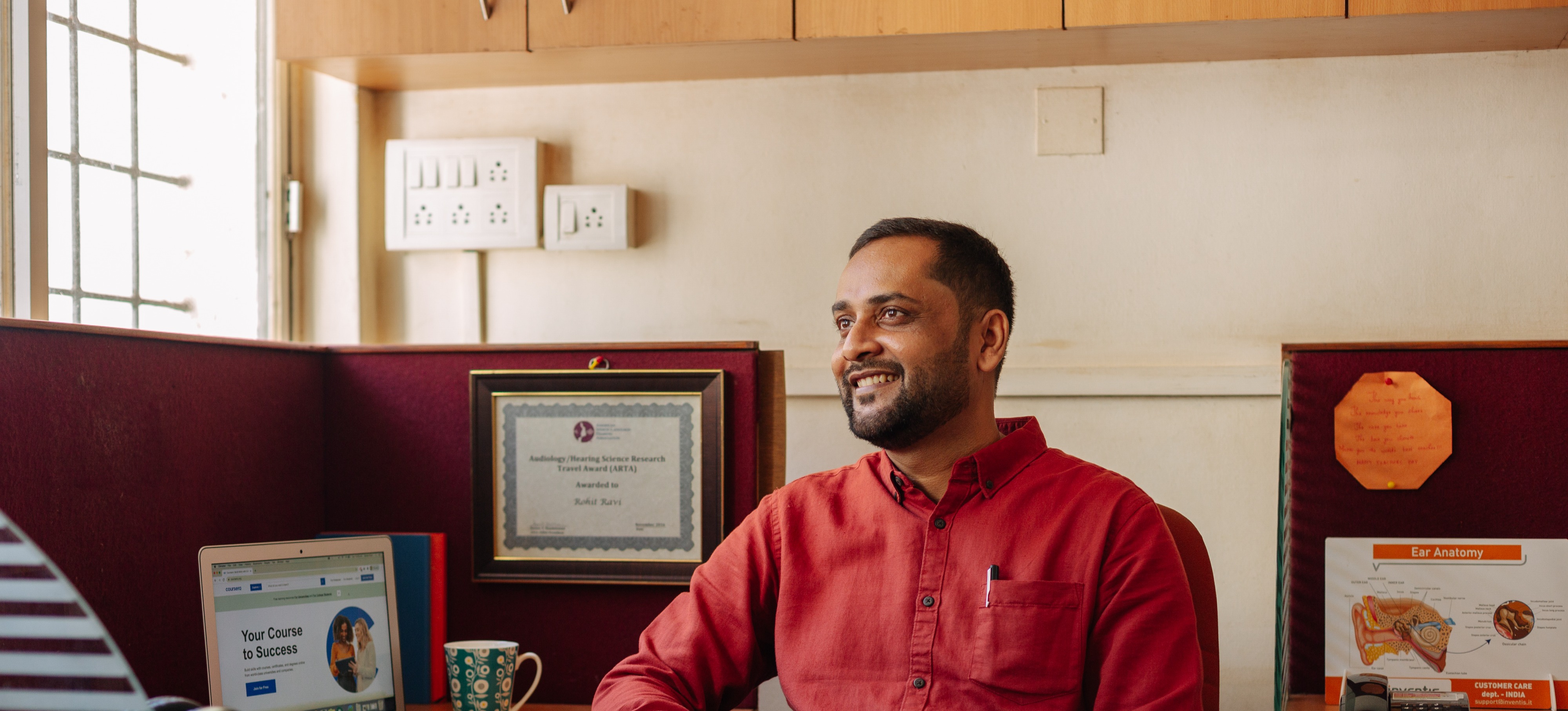 [Featured Image] IT Security Analyst working on a cybersecurity plan for the organization.