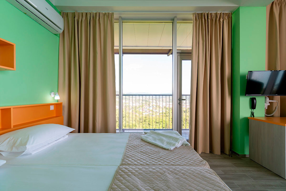 Стандарт COMFORT 2-х местный 1-но комнатный в санатории Шексна - двуспальная кровать