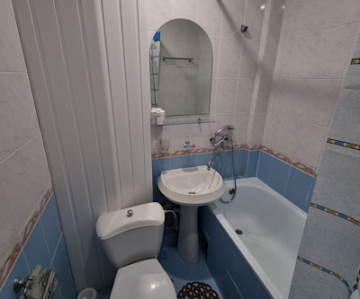 Двухместный однокомнатный 1 категории 1 корпус в санатории Здоровье - ванная 