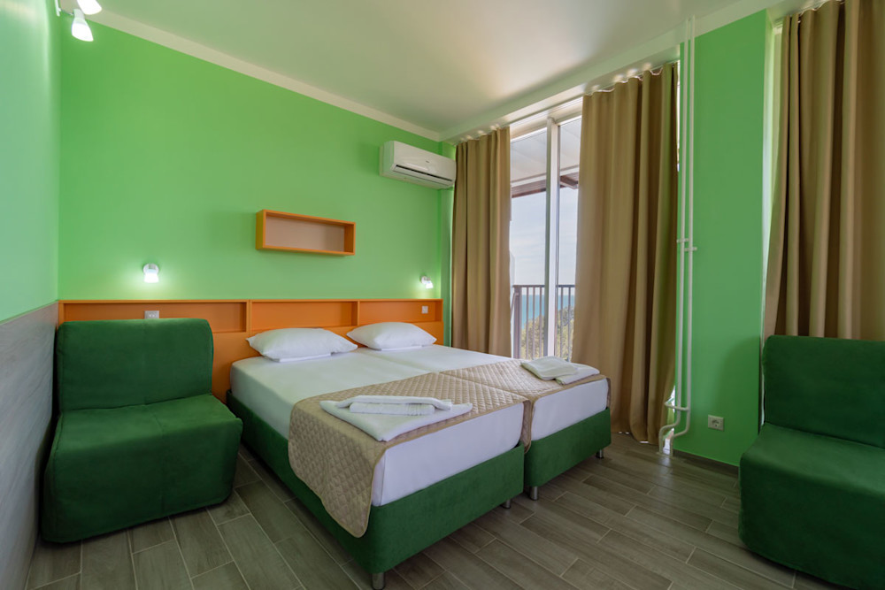 Студио MAXI 2-х местный 1-но комнатный в санатории Шексна - двуспальная кровать